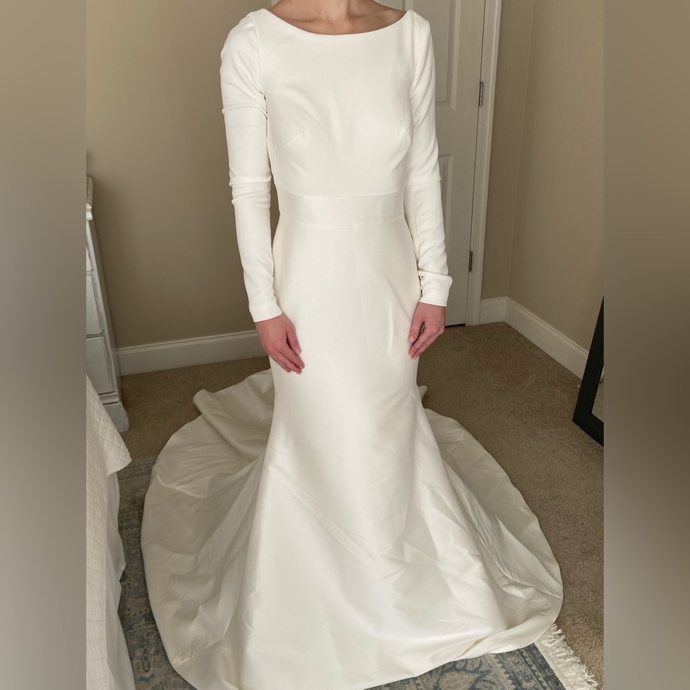 NWT Justin Alexander Davis size 6
